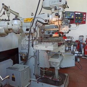 Millstar Taiwan Hassas Arbürlü Kalıpçı Üniversal Freze (Havuz boşaltmalı)