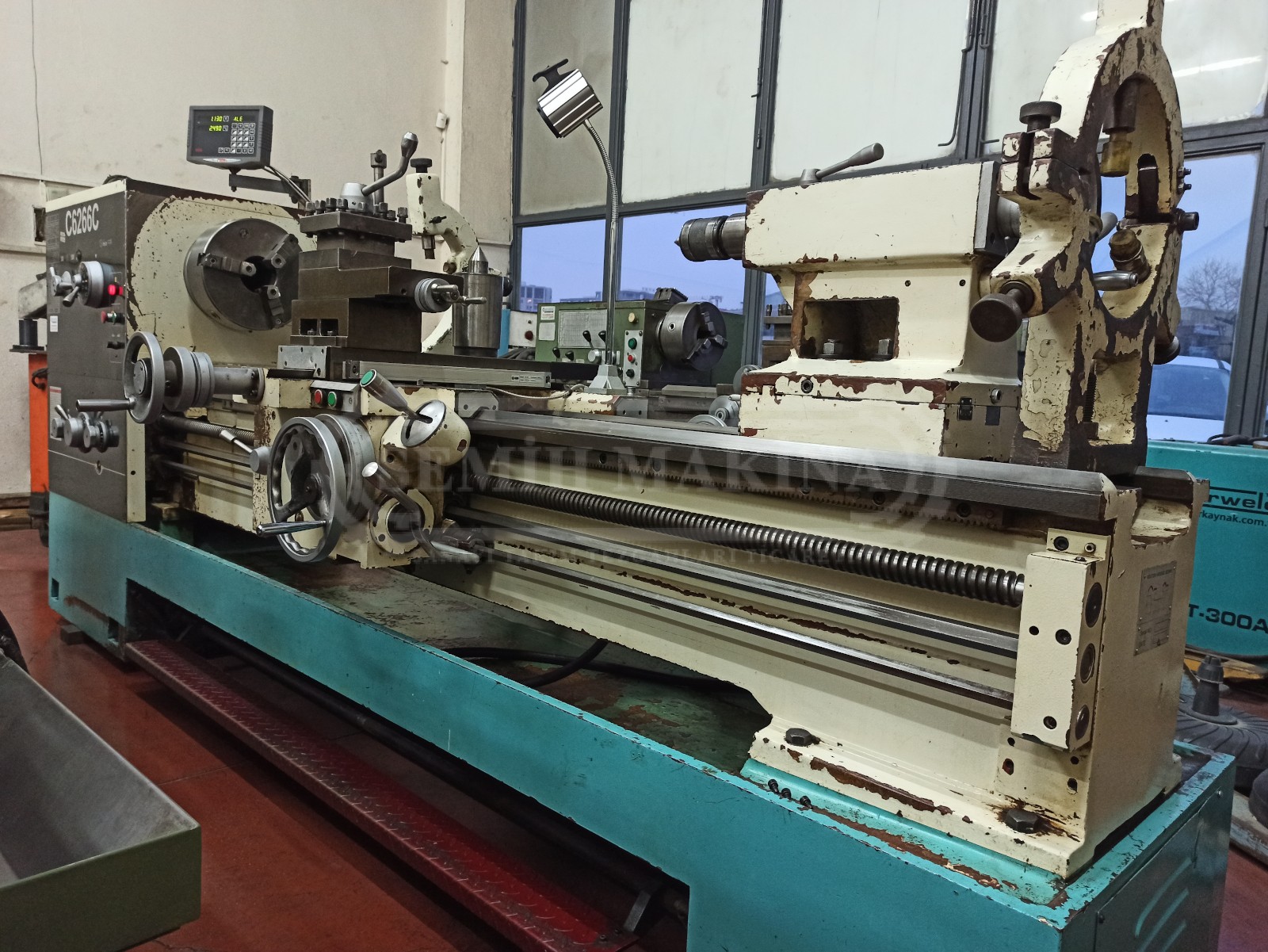 2 Metre Dijitalli 660 Çap Fener 105 Monoblok Gövde Geniş Banko Rapid Hareketli Torna - Görsel 17