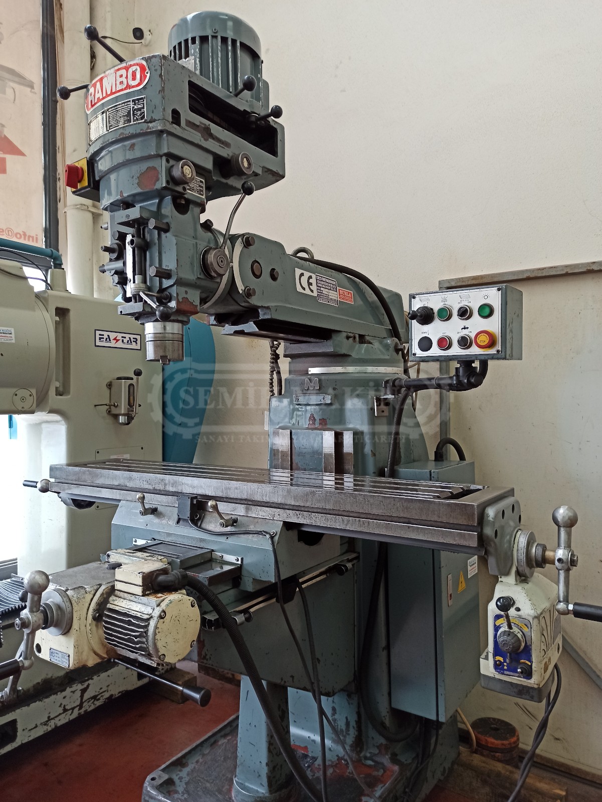Rambo Orjinal Taiwan Otomatikli Kalıpçı Freze Tezgahı - Görsel 8